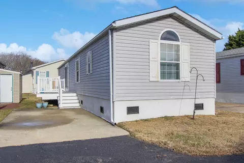 114 Victoria Dr, North Cape May, NJ 08204