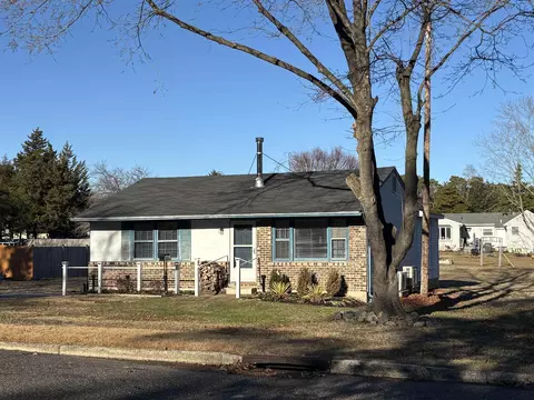 39 Cedar Dr, Cape May Court House, NJ 08210