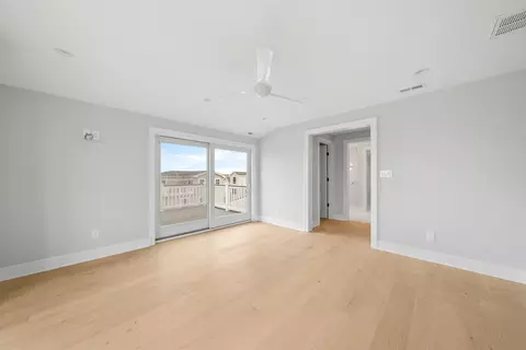 Bedroom - 285 58th St, Avalon, NJ 08202 photo 2 of 7