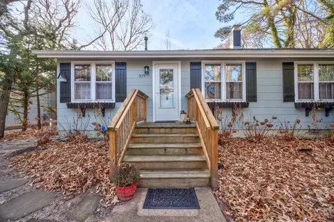 319 Stites Ave, Cape May Point, NJ 08212