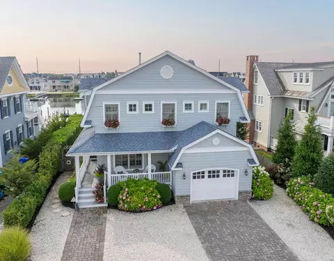 4765 Fourth Ave, Avalon, NJ 08202