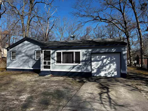 716 Phillip Desantis Dr, Woodbine, NJ 08270