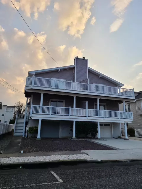 304 78th St #EAST, Avalon, NJ 08202
