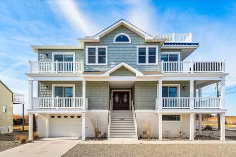 2902 Landis Ave, Sea Isle City, NJ 08243