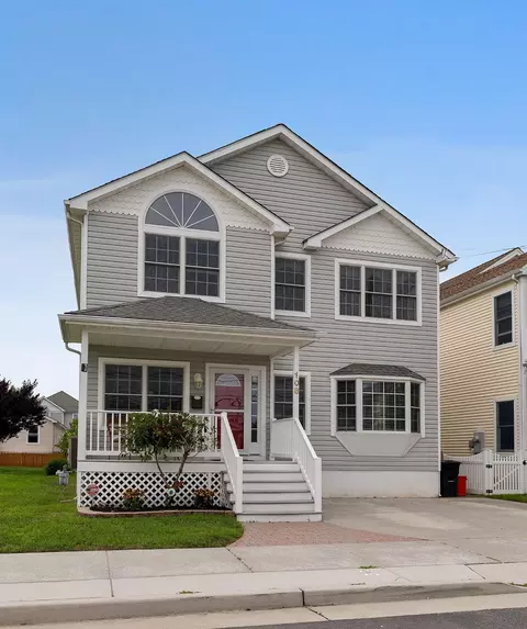 108 E Miami Ave, Wildwood Crest, NJ 08260