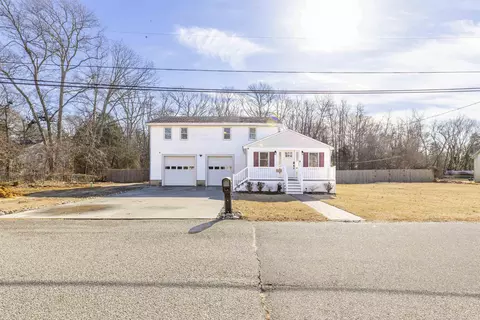 216 Lennox Ave, North Cape May, NJ 08204