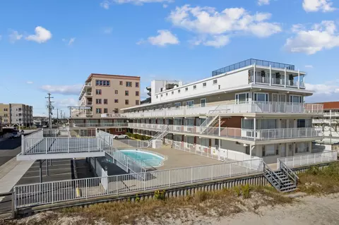 511 E Stockton Rd #225, Wildwood Crest, NJ 08260