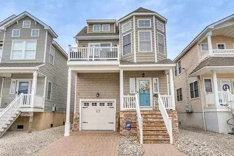 430 W Burk Ave, Wildwood, NJ 08260