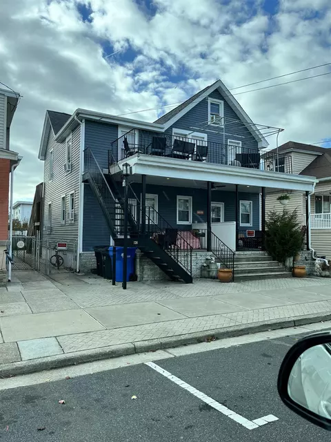 126 E Hildreth Ave, Wildwood, NJ 08260