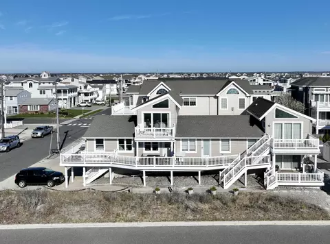 9 55th St #SOUTH, Sea Isle City, NJ 08243