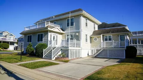 9102 3rd Ave, Stone Harbor, NJ 08247