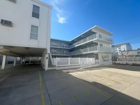 308 E Wildwood Ave #204, Wildwood, NJ 08260