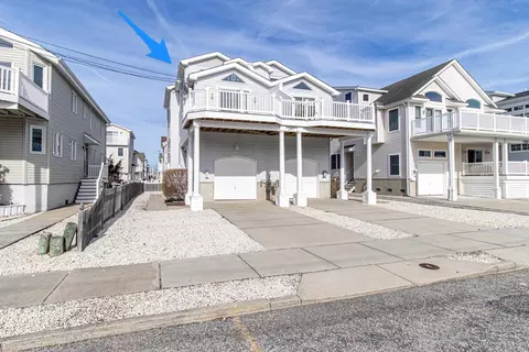 267 35th St #WEST, Avalon, NJ 08202