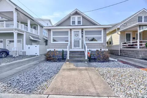 118 E Columbine Rd, Wildwood Crest, NJ 08260