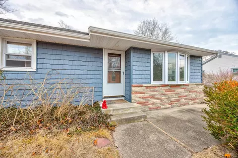 403 Hughes Ave, North Cape May, NJ 08204