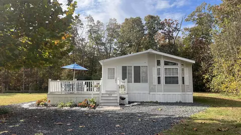 165 Fremont Ave #CAROL LYNN RESORTS EAST 709, Woodbine, NJ 08270