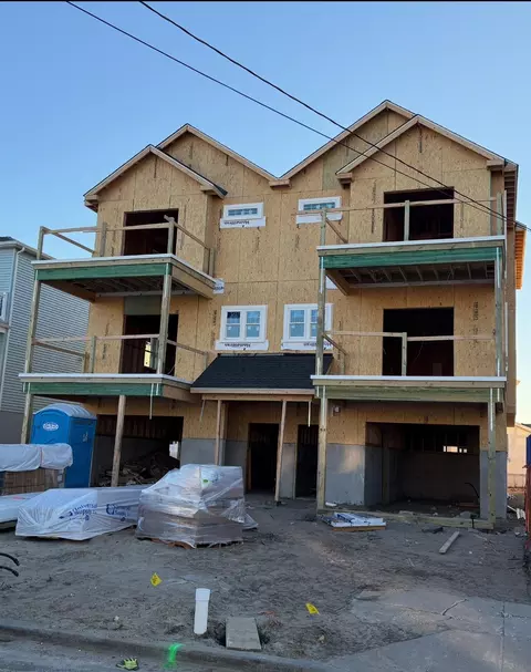 110 W 7th Ave # B, North Wildwood, NJ 08260