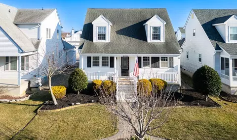 2905 Bay Ave, Ocean City, NJ 08226