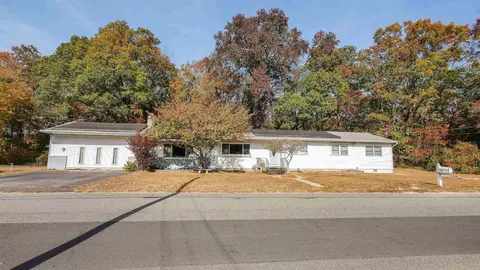 302 Ridge Rd, Cape May, NJ 08204
