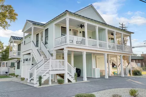 739 Broadway #2, West Cape May, NJ 08204