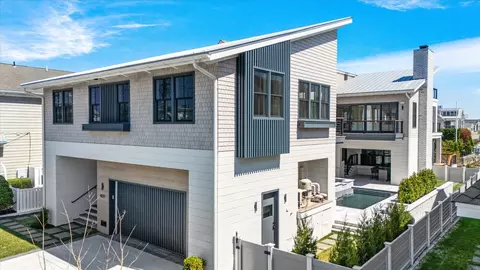 4277 5th Ave, Avalon, NJ 08202