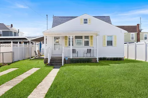 404 W Pine Ave, Wildwood, NJ 08260
