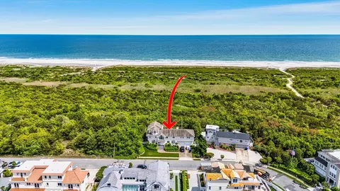 4209 Bayberry Rd, Avalon, NJ 08202