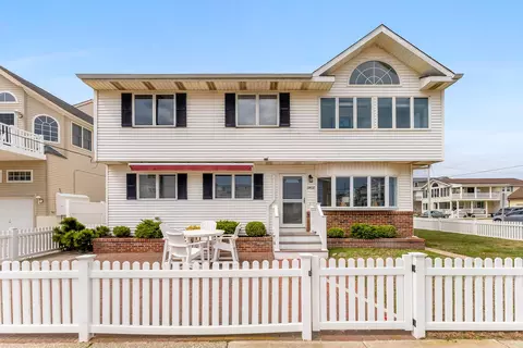 5400 Landis Ave #A FIRST, Sea Isle City, NJ 08243