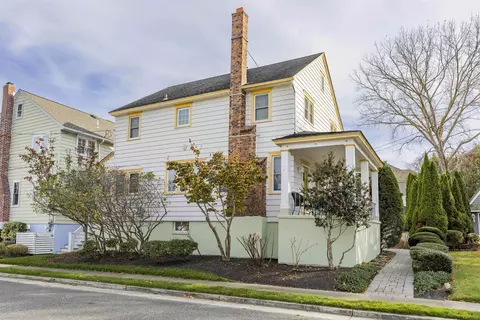 930 Kearney Ave, Cape May, NJ 08204