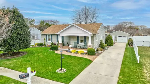 1043 Virginia Ave, Cape May, NJ 08204