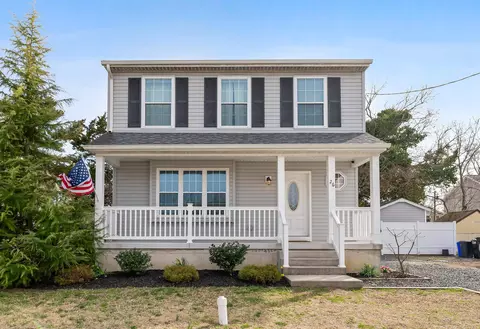 26 Washington Ave, Villas, NJ 08251