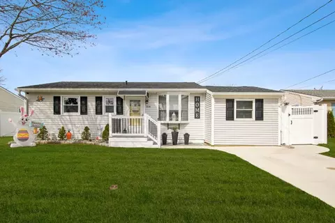 214 Hughes Ave, North Cape May, NJ 08204