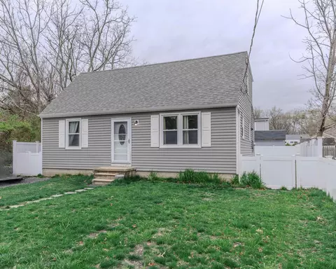 237 Lennox Ave, North Cape May, NJ 08204