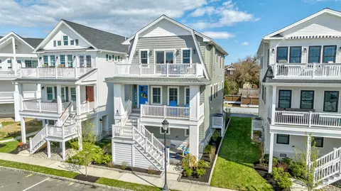 125 Rosemans Ln, Cape May, NJ 08204