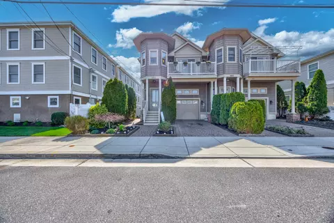 6805 Pacific Ave #A, Wildwood Crest, NJ 08260