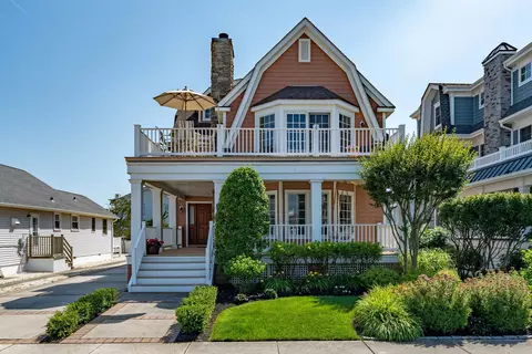 56 E 22nd St, Avalon, NJ 08202 photo 3