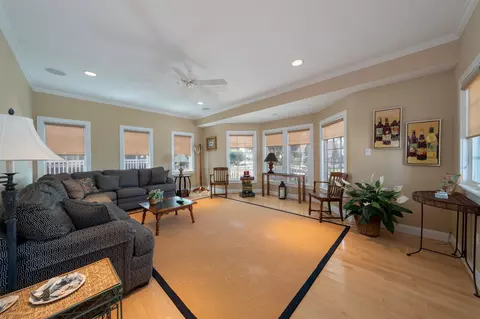 56 E 22nd St, Avalon, NJ 08202 photo 10