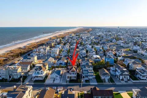 56 E 22nd St, Avalon, NJ 08202 photo 4