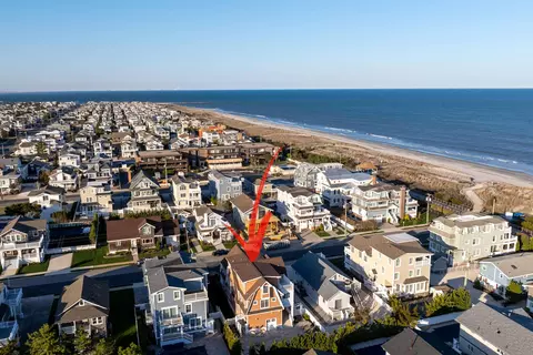56 E 22nd St, Avalon, NJ 08202 photo 5