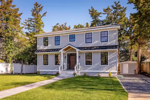 515 Sandalwood Rd, Villas, NJ 08251