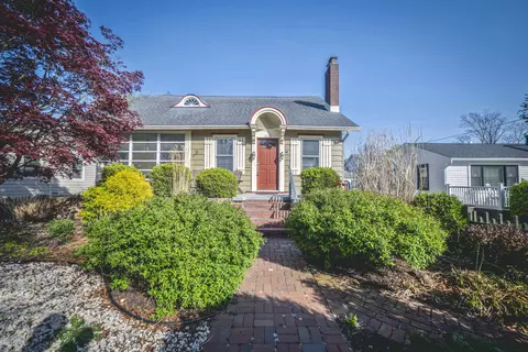 1232 Washington St #1, Cape May, NJ 08204