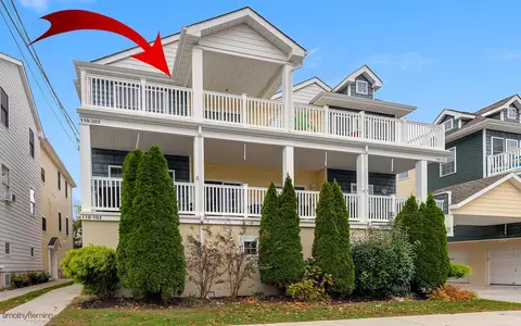 110 E Poplar Ave #203, Wildwood, NJ 08260
