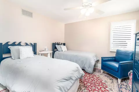 Bedroom - 178 37th St, Avalon, NJ 08202 photo 1 of 4