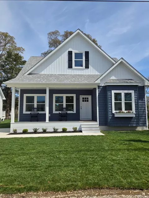 11 Oak Ave, Villas, NJ 08251