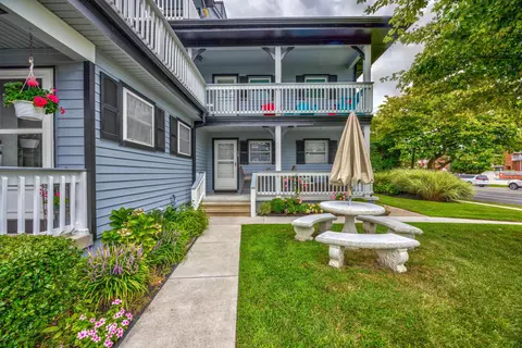 1513 New Jersey Ave #1, Cape May, NJ 08204