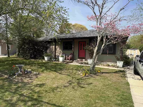 635 Townbank Rd, North Cape May, NJ 08204