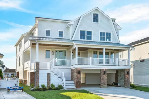 2 2nd Dr, Stone Harbor, NJ 08247
