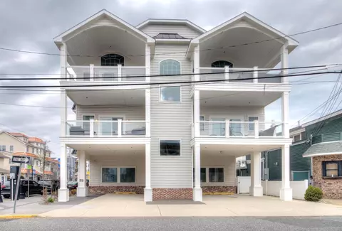 4215 Landis Ave #201, Sea Isle City, NJ 08243