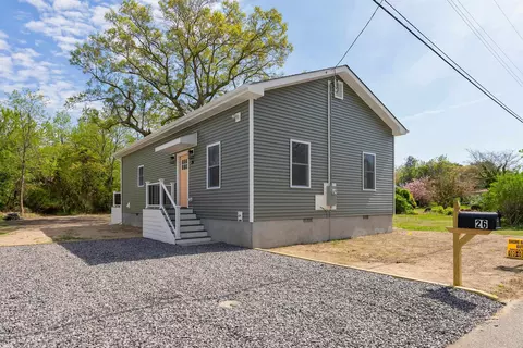26 Cochran St, Cape May Court House, NJ 08210