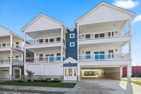 154 E Lincoln Ave #103, Wildwood, NJ 08260